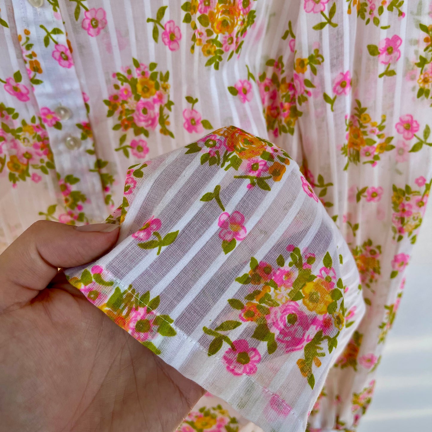 VINTAGE 1970s FLORAL LONG SLEEVE BUTTON UP BLOUSE