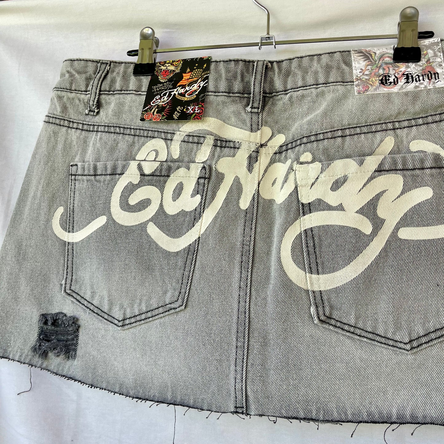 DEADSTOCK ED HARDY XL CROSS MINI SKIRT
