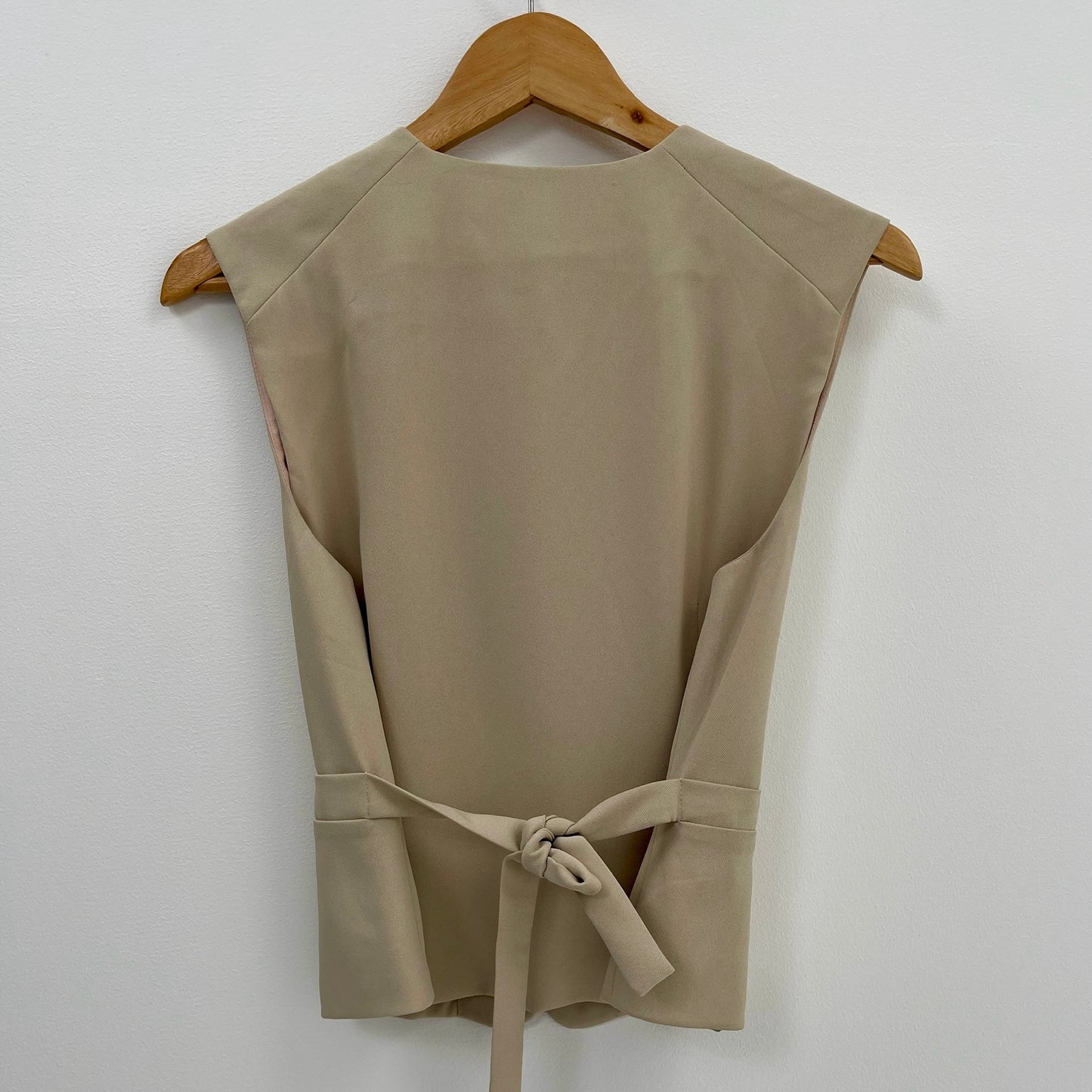 VINTAGE 80s BEIGE BUTTON BLOUSE VEST