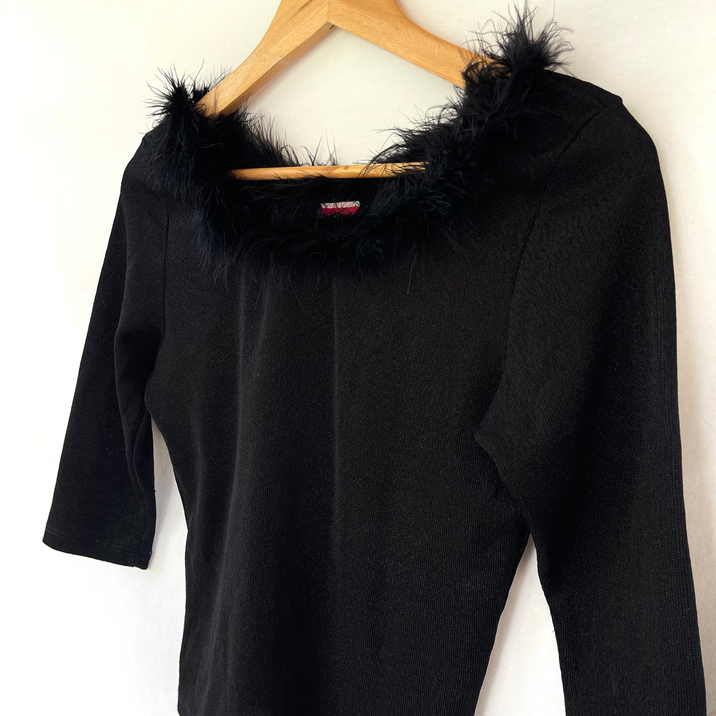 VINTAGE 1980s RARE BLACK FEATHER STATEMENT TANK