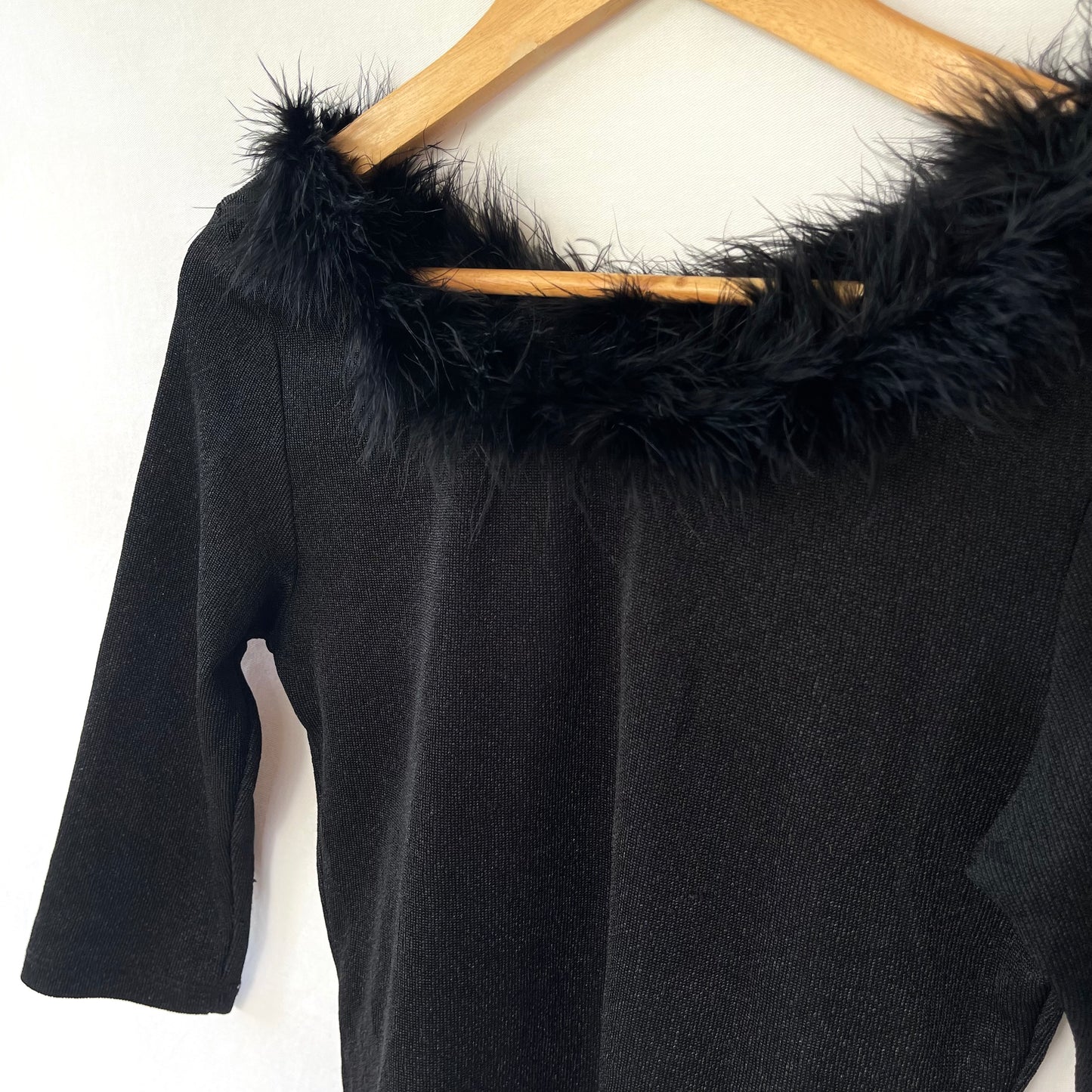 VINTAGE 1980s RARE BLACK FEATHER STATEMENT TANK