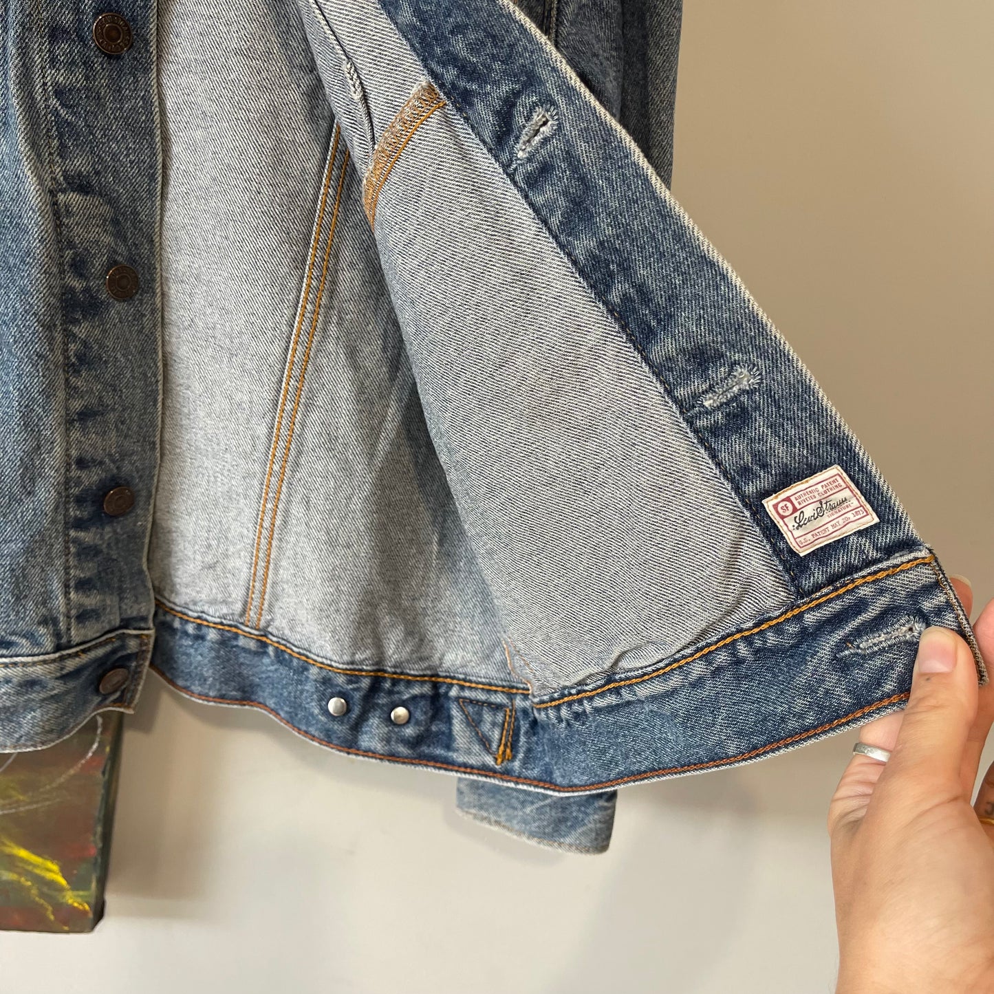 VINTAGE Y2K LEVI STAUSS SIGNITURE STANDARD TRUCKER DENIM JACKET