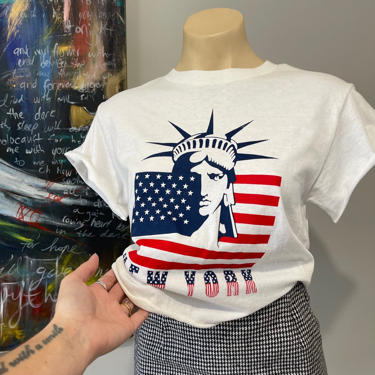 VINTAGE NEW YORK Y2K SOUVENIR CROPPED TSHIRT
