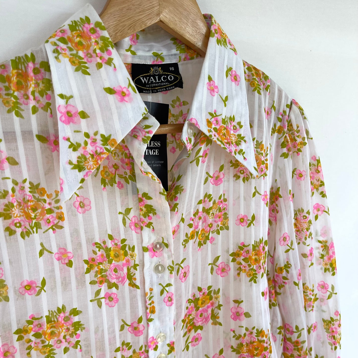 VINTAGE 1970s FLORAL LONG SLEEVE BUTTON UP BLOUSE