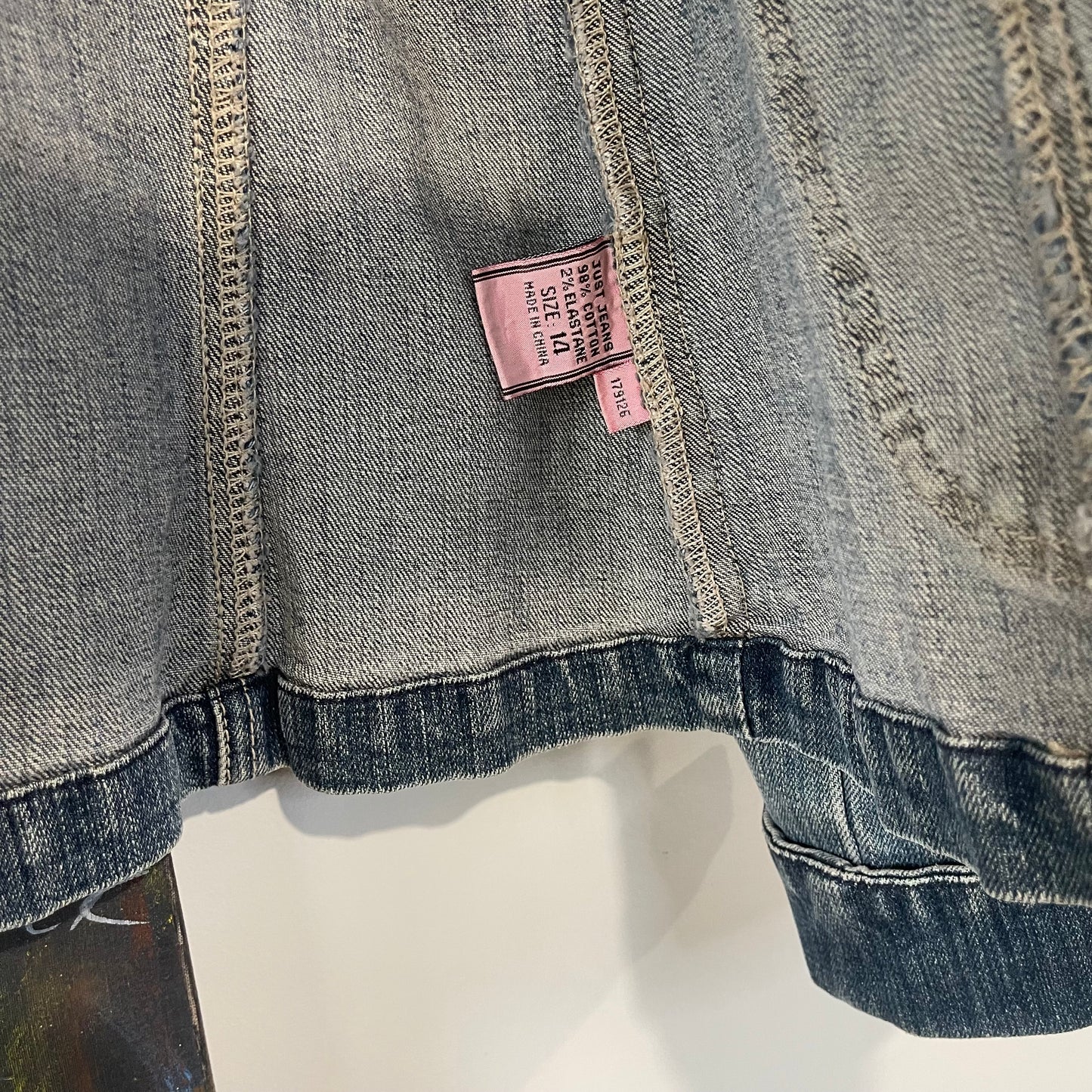 VINTAGE Y2K DENIM BLAZER STYLE JACKET
