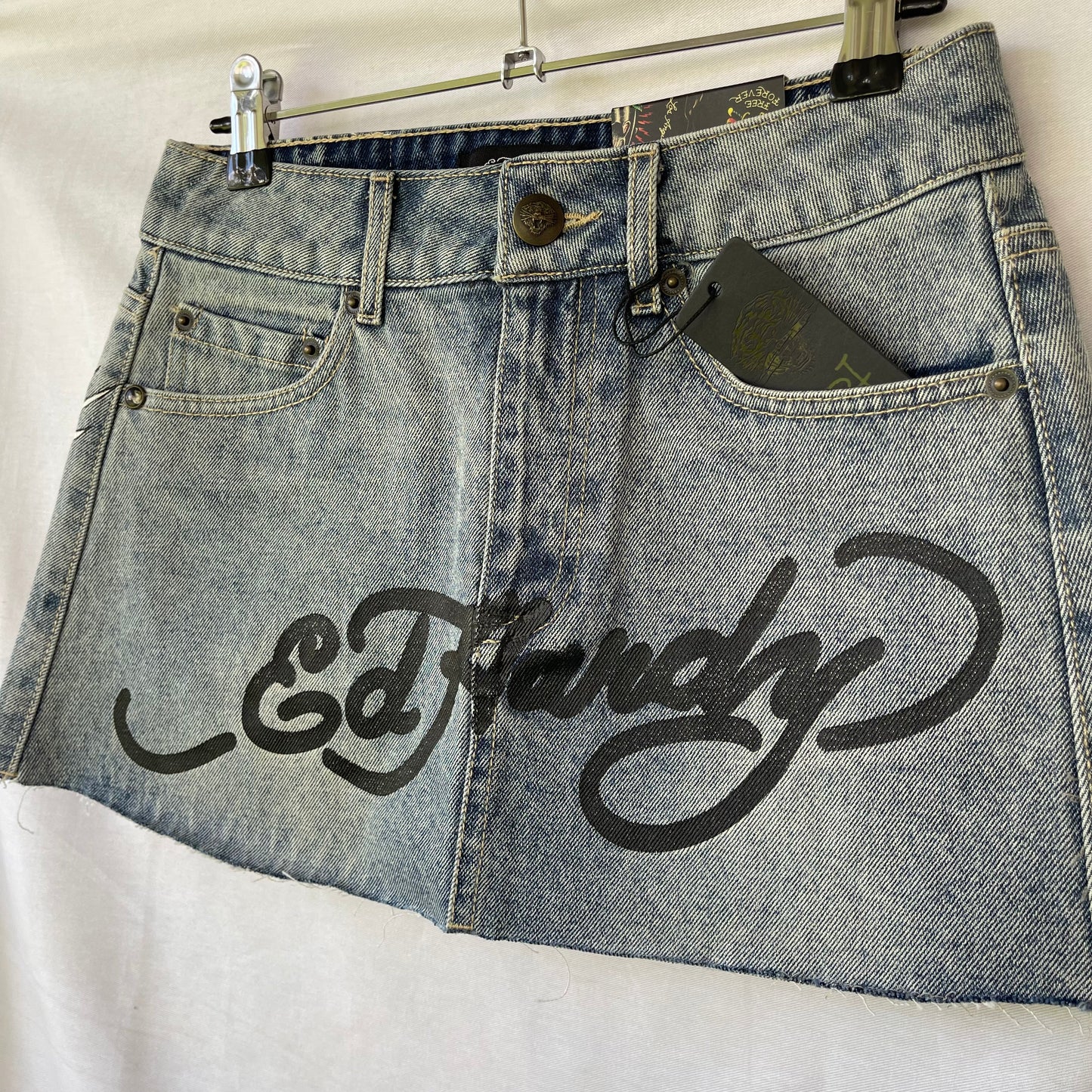 DEADSTOCK ED HARDY BRAVE HEARTS MINI SKIRT