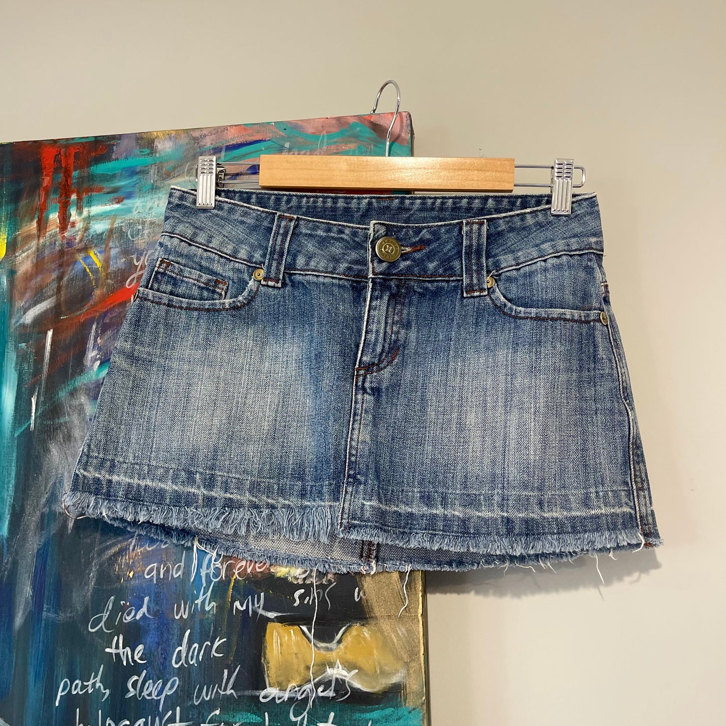 VINTAGE Y2K HURLEY ICONIC DENIM MINI SKIRT