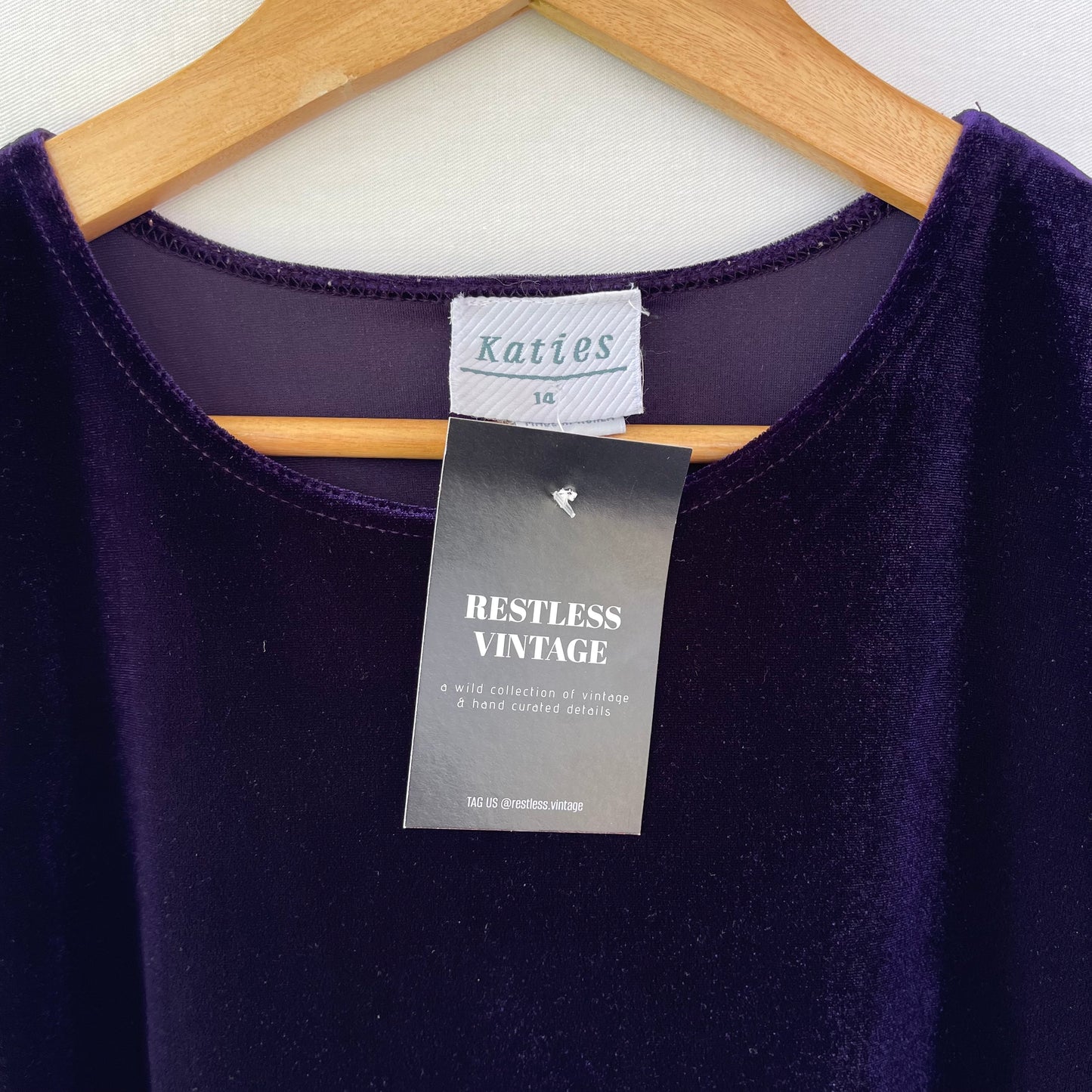 VINTAGE DEEP PURPLE VELVET CREW TSHIRT TANK