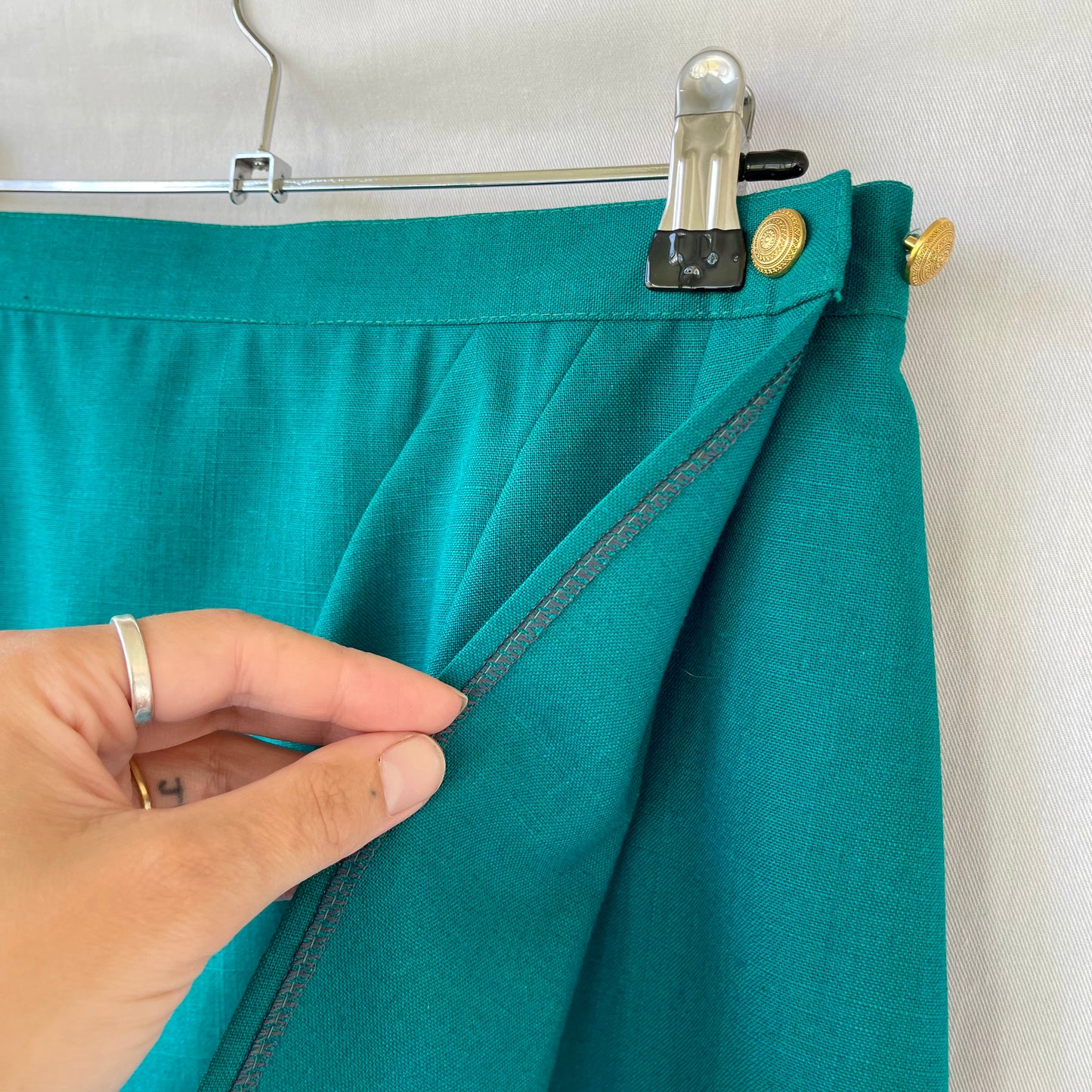 VINTAGE 80S TEAL GREEN HIGHWAIST WRAP STYLE MIDI SKIRT
