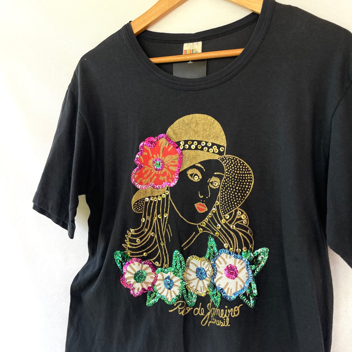 RARE VINTAGE 1970s SEQUIN RIO DE JANEIRO BRAZIL BLACK TSHIRT