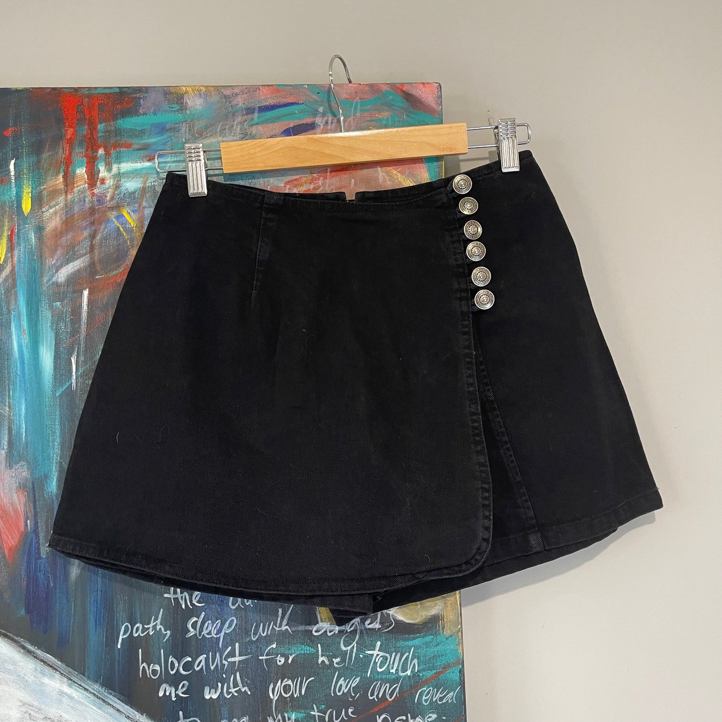 VINTAGE 90s BLACK DENIM SKORT