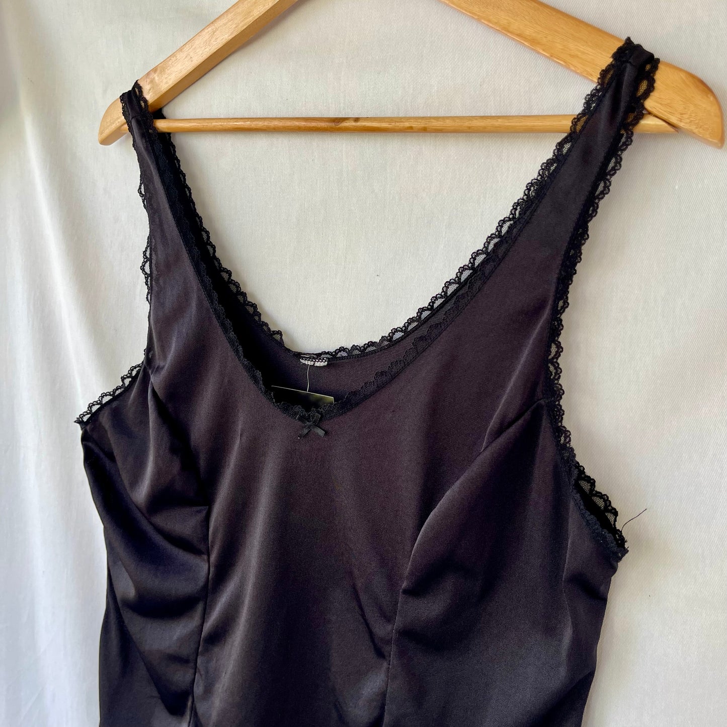 VINTAGE BLACK LACE TRIM CAMI