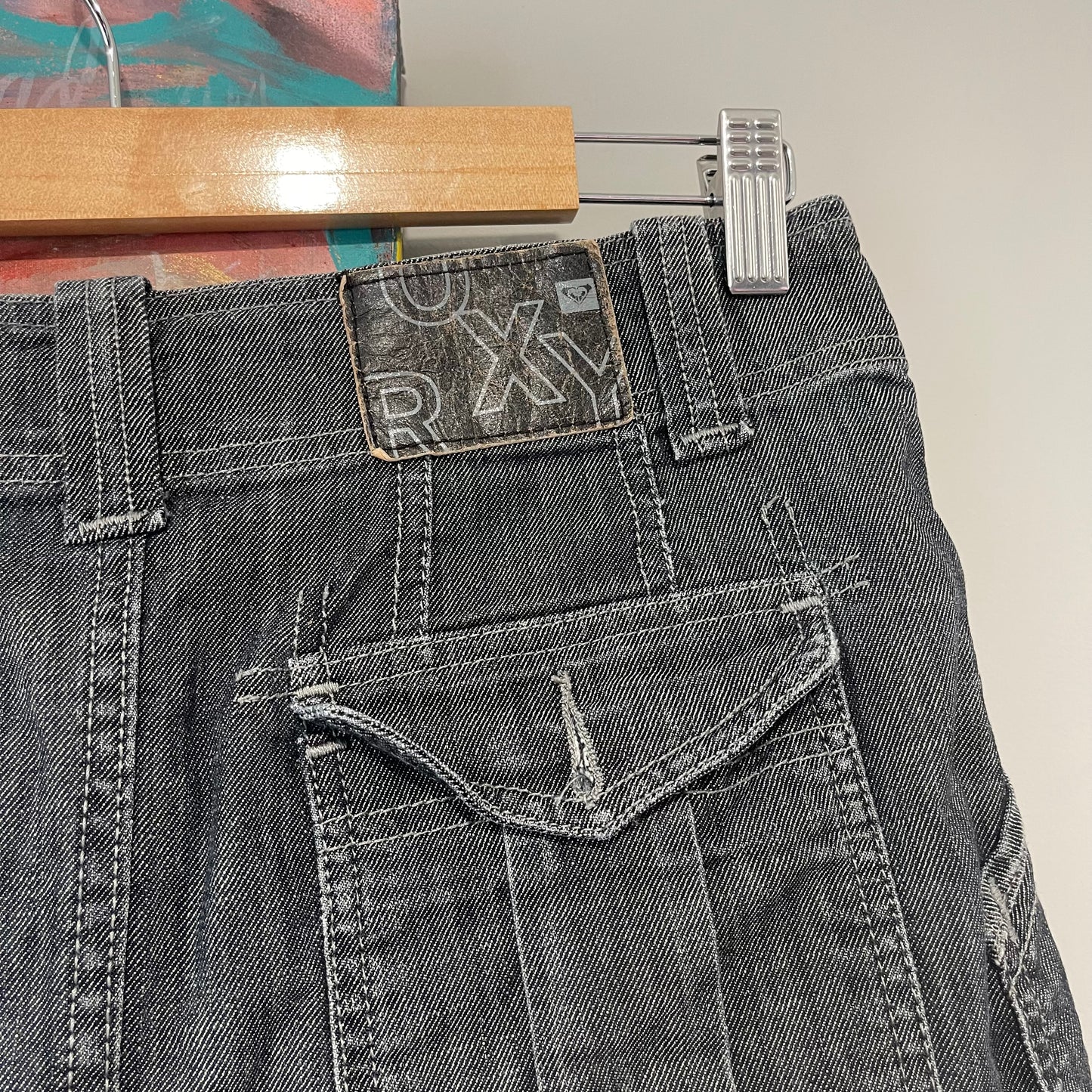 VINTAGE Y2K ROXY ICONIC DENIM MINI SKIRT
