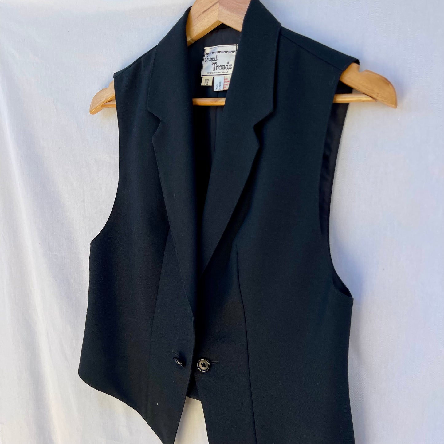 VINTAGE 80s BLACK TUX STYLE LADIES GILET
