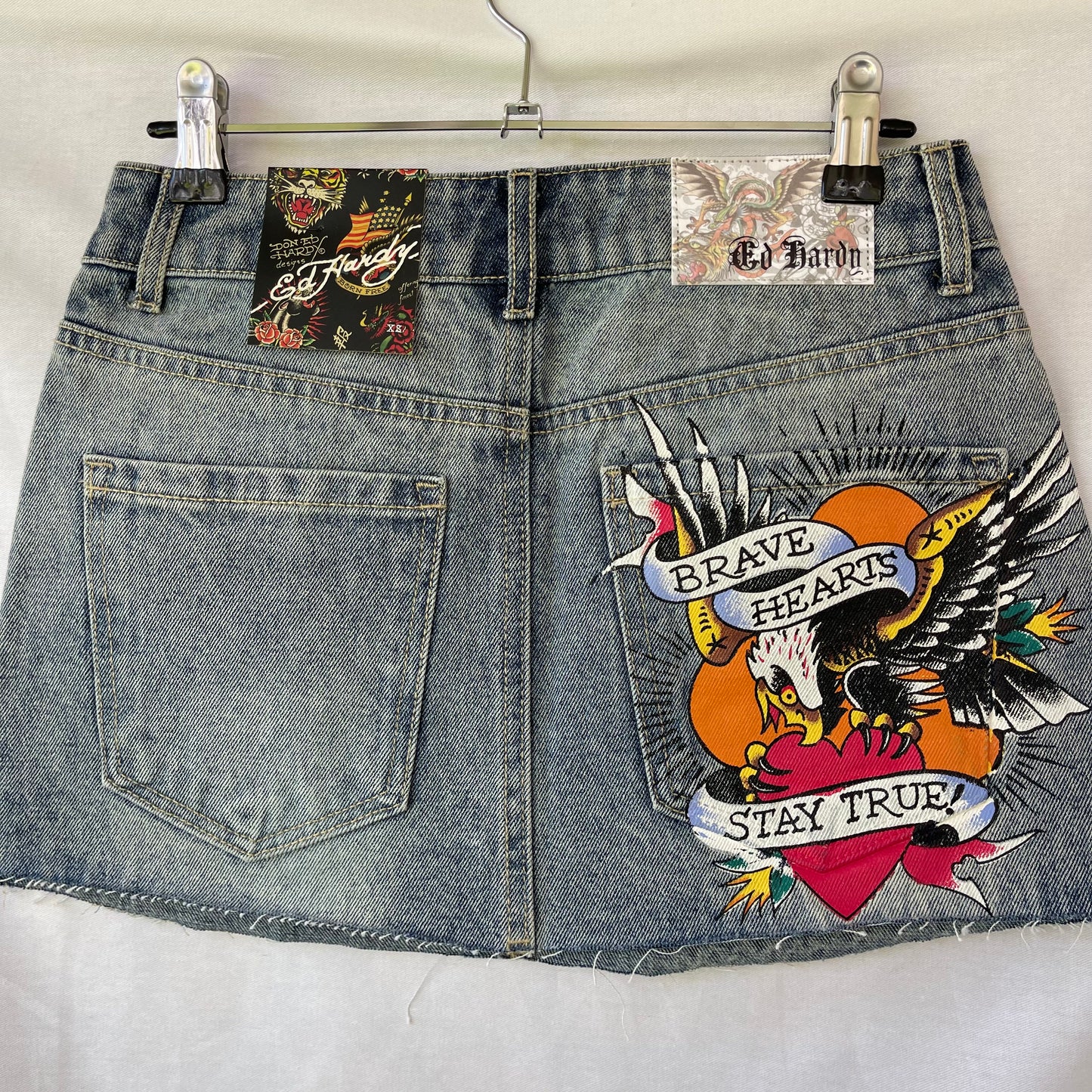 DEADSTOCK ED HARDY BRAVE HEARTS MINI SKIRT