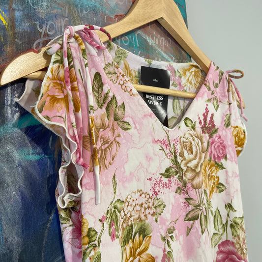 VINTAGE Y2K FLORAL PINK WHIMSY DETAIL TANK