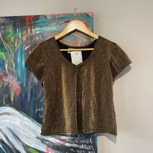 VINTAGE 80s GOLD LUMANI CROP TEE