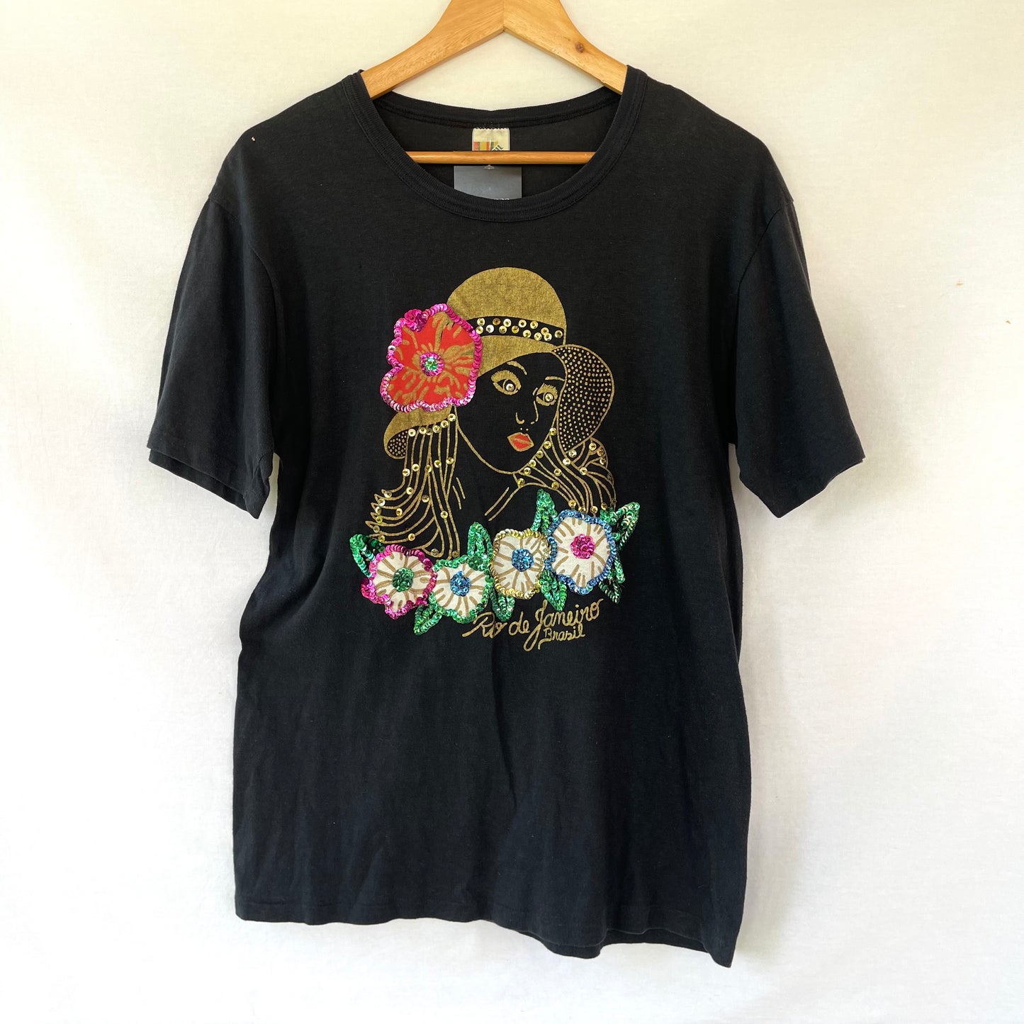 RARE VINTAGE 1970s SEQUIN RIO DE JANEIRO BRAZIL BLACK TSHIRT