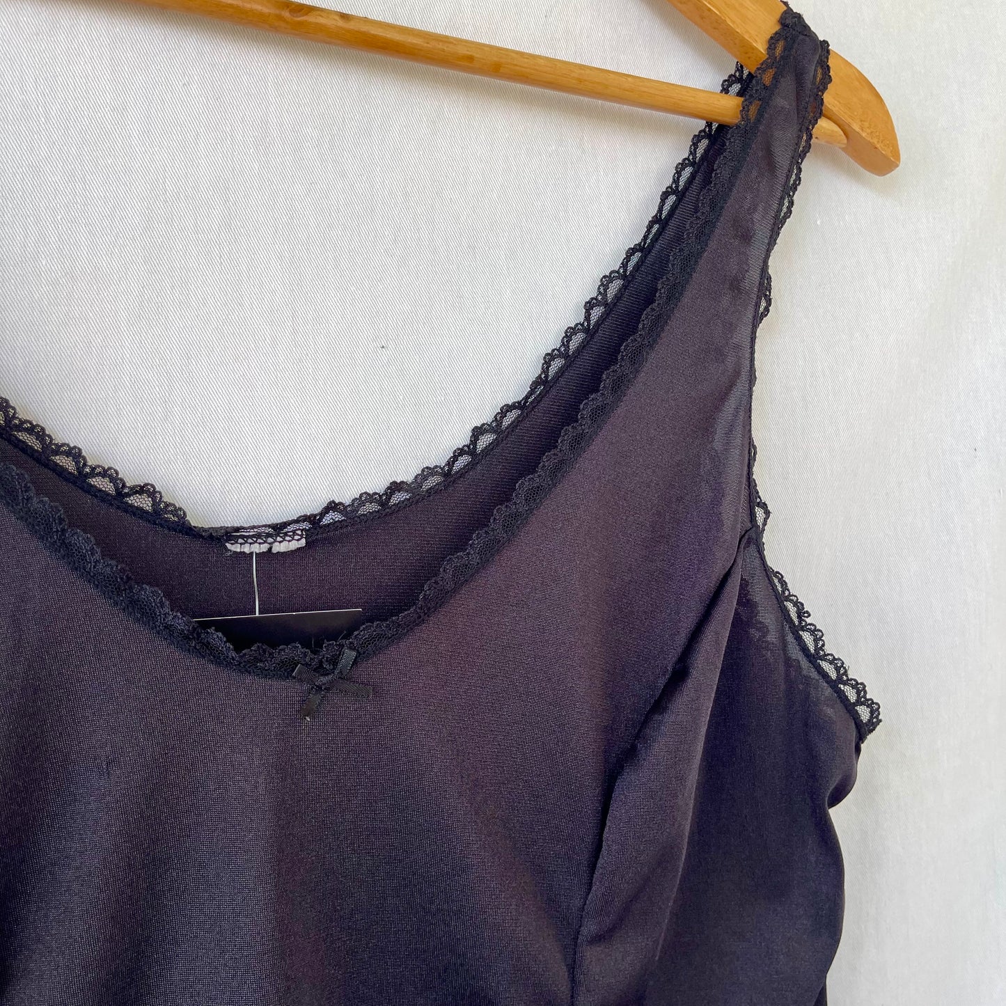 VINTAGE BLACK LACE TRIM CAMI