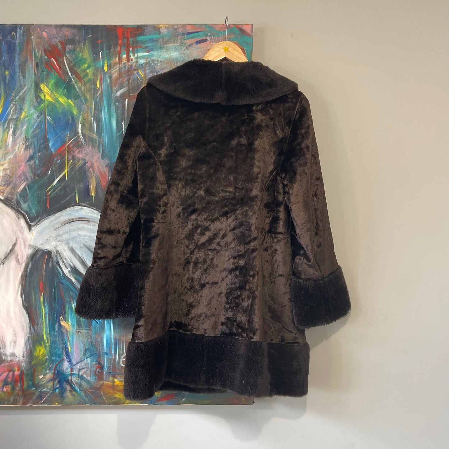 VINTAGE 70s FAUX FUR STUNNING BROWN COAT