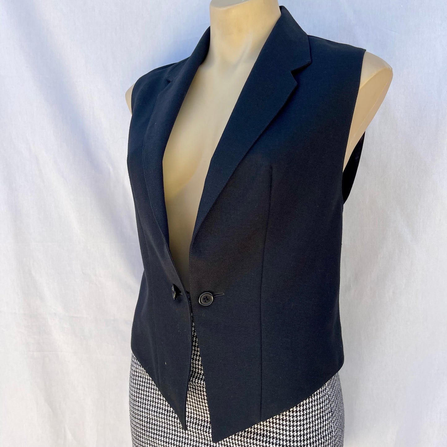 VINTAGE 80s BLACK TUX STYLE LADIES GILET